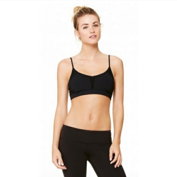 ALO Yoga Other - Like New Alo Yoga Trace Bra in Black